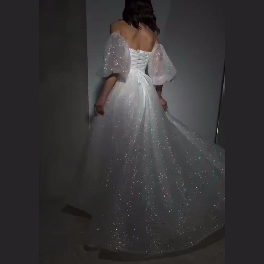 Sparkle Bridal Gown with Detachable Sleeves – A Wedding Dress - Picture 6 of 7